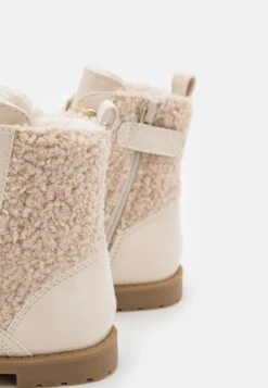 Friboo Stivaletti StringatiNude Bambini Stivali F5713I0EY-J11 -Friboo 4962b11886164aecbbd42ea690c24d22