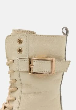 Friboo LeatherStivali Con I LacciOff-White Bambini Stivali F5713J05I-A11 7 Friboo LeatherStivali Con I LacciOff-White Bambini Stivali F5713J05I-A11 -Friboo 58bf14cd7a1648d6865c66978ba4d23d