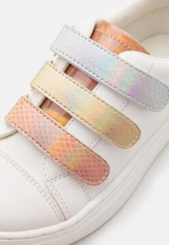 Friboo Sneakers BasseWhite Bambini Sneakers F5713D069-A11 -Friboo 8906b84af3444d5191ac4f4587e46912